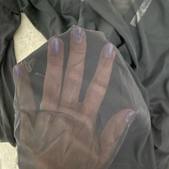 Mesh long sleeve top - Picture 2 of 3